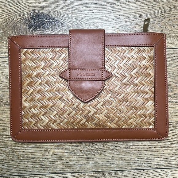 Poolside Basketweave and Leather Trim Clutch - Picture 1 of 6